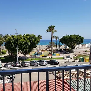 Deluxe In Beachfront Apartamento Torre Del Mar